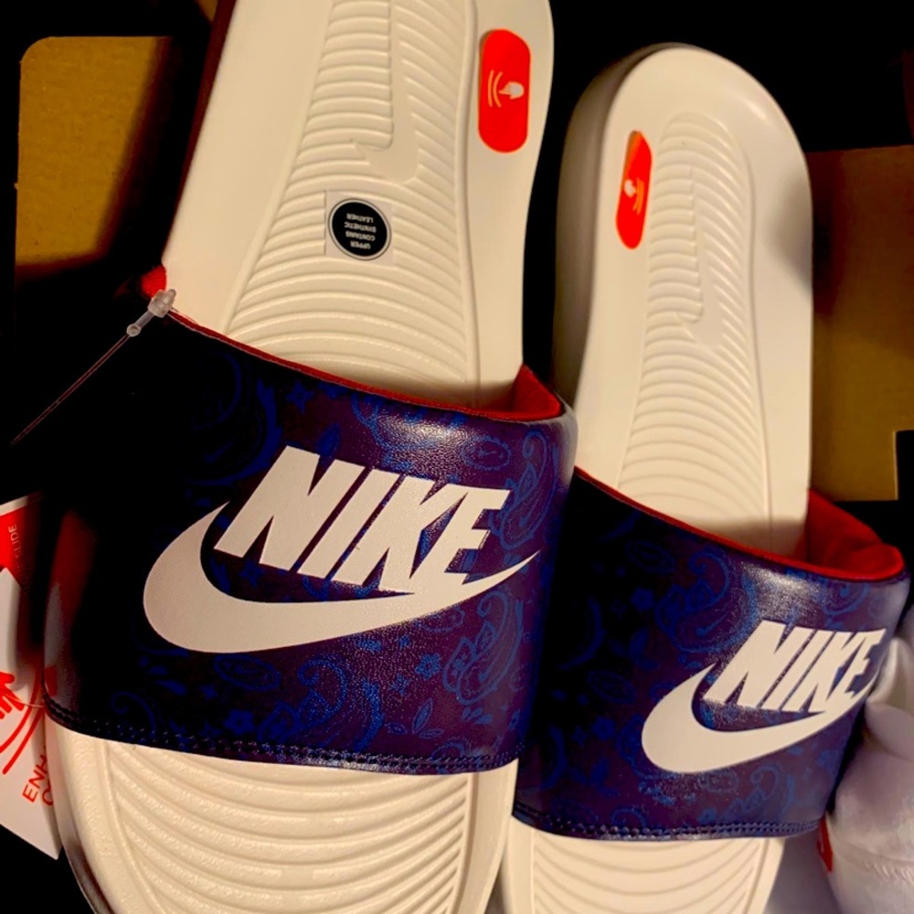 Nike victory slide new